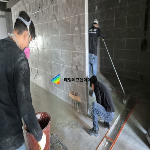 대구 주방: 에폭시 대체 바닥재 / 내수성 강한 유크리트 시공현장 시공 현장 사진 6